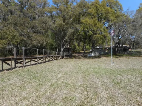 880 SW Shorewood Drive Dunnellon FL 34431