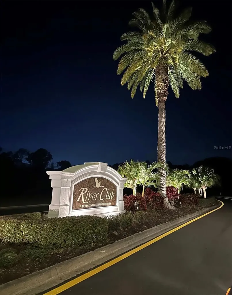 7407 Pine Valley Street Bradenton FL 34202