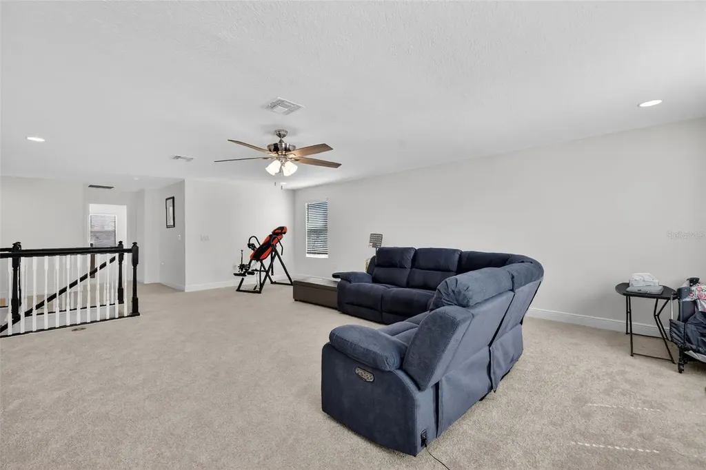 6070 Sierra Crown Street Mount Dora FL 32757