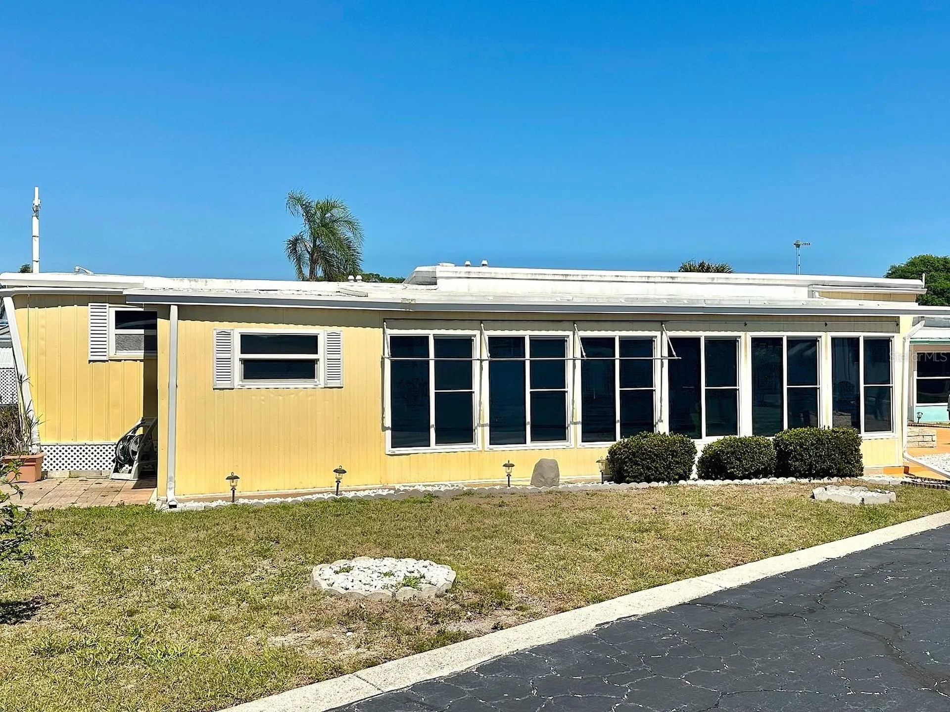 8300 Seminole Boulevard Seminole FL 33772