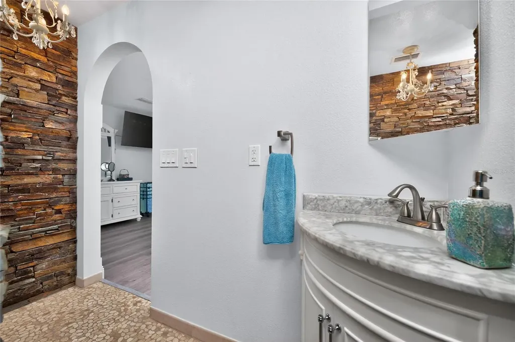 391 Via Esplanade Punta Gorda FL 33950