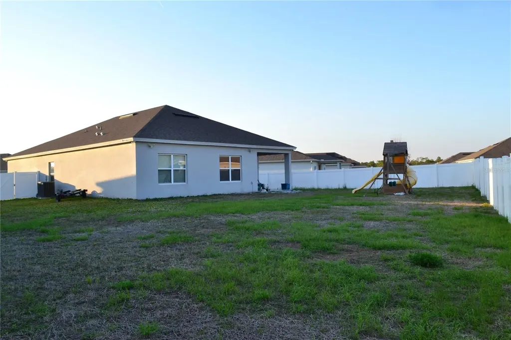 1058 Wanderer Drive Deltona FL 32738