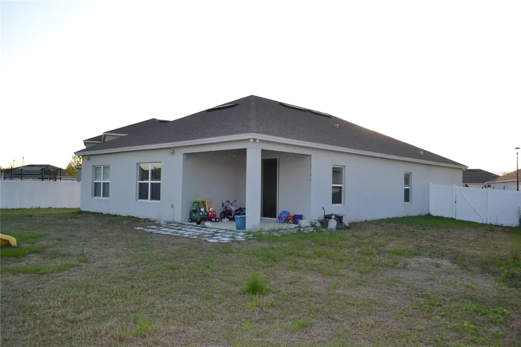 1058 Wanderer Drive Deltona FL 32738