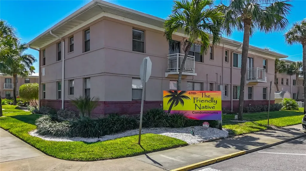 6700 Sunset Way St Pete Beach FL 33706