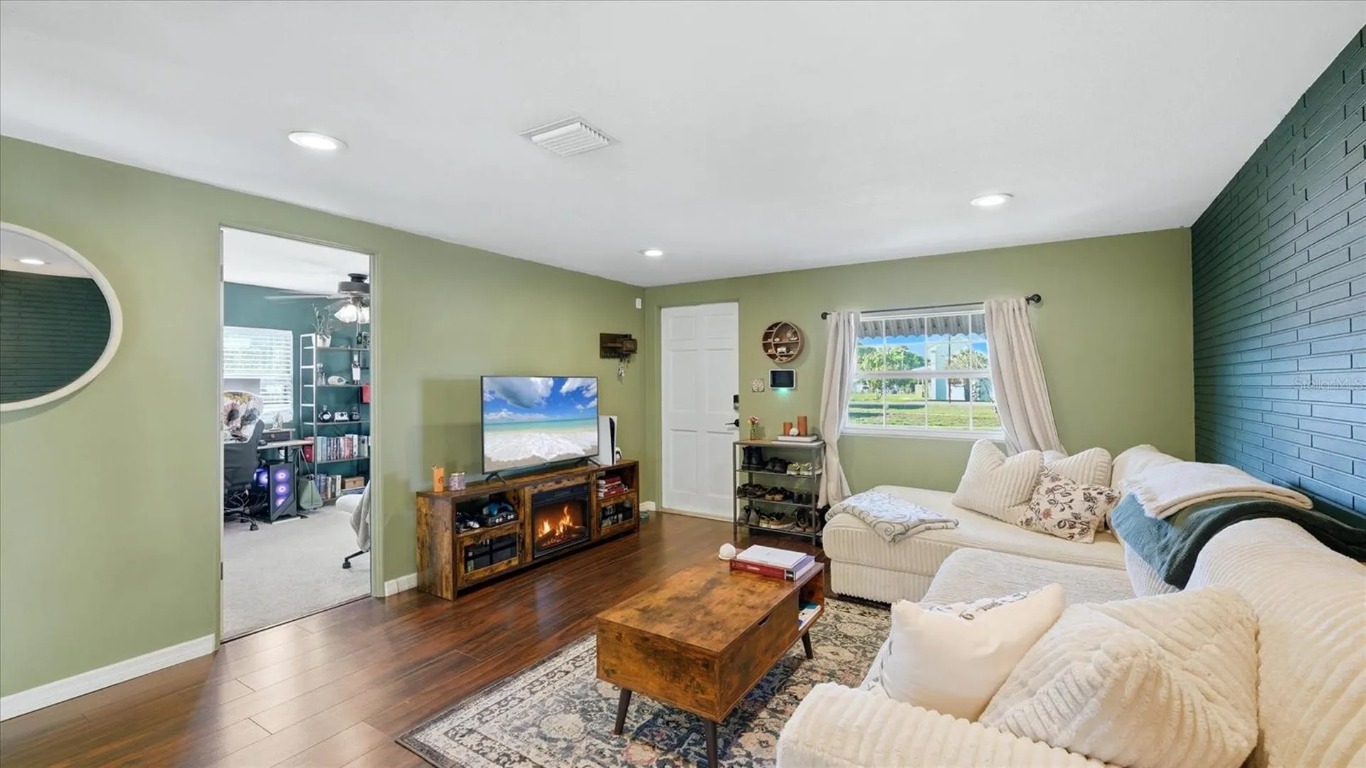 4130 57th Avenue N St Petersburg FL 33714