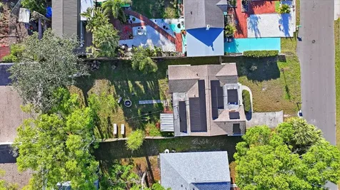 4130 57th Avenue N St Petersburg FL 33714