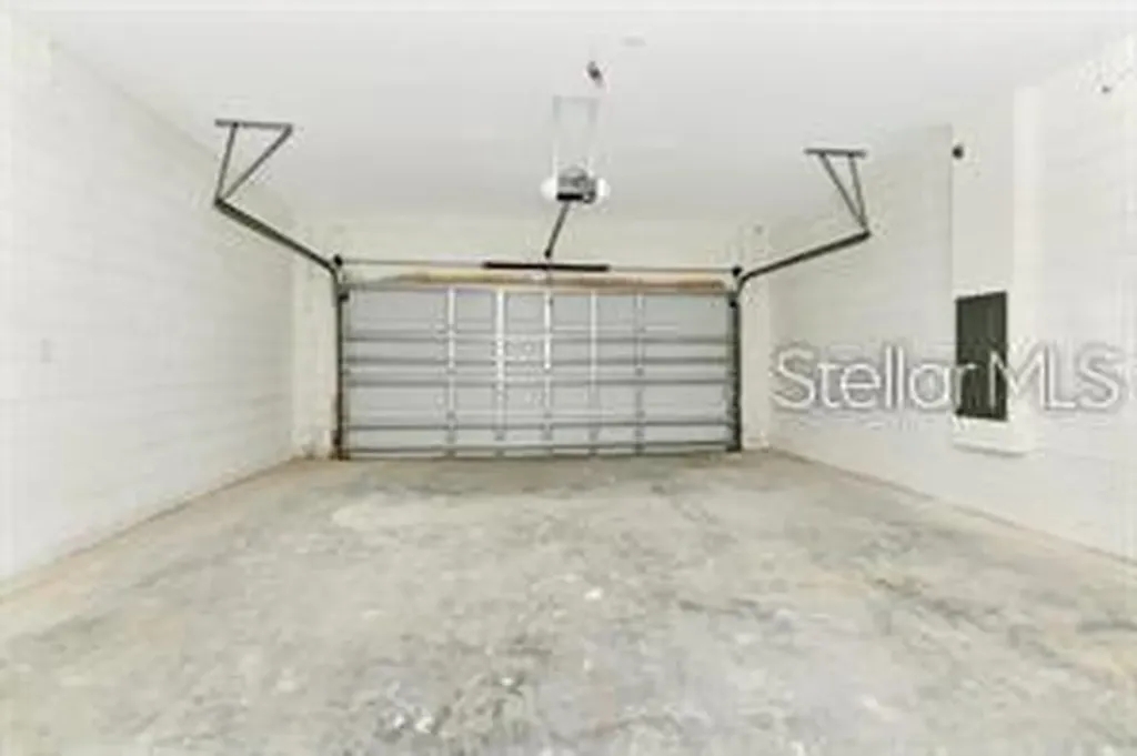 285 N Kentucky Avenue Umatilla FL 32784