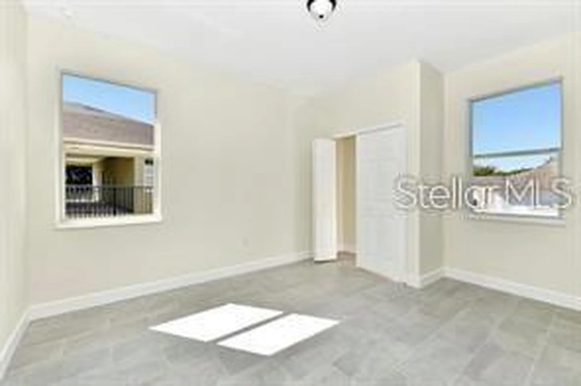 285 N Kentucky Avenue Umatilla FL 32784