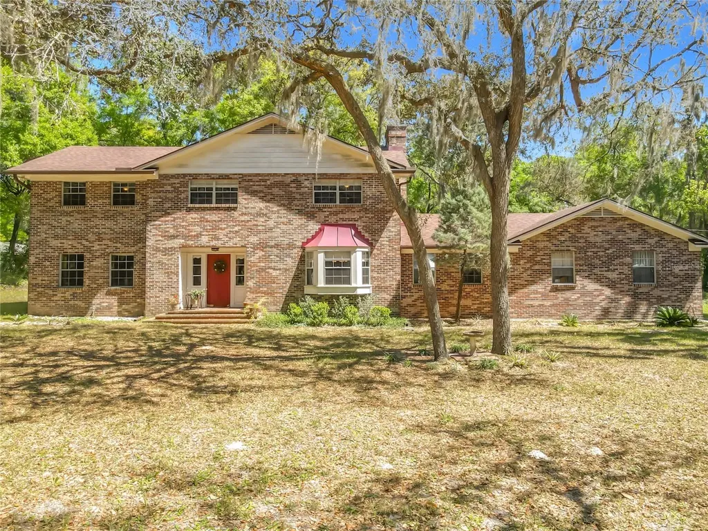 4525 Audubon Avenue De Leon Springs FL 32130