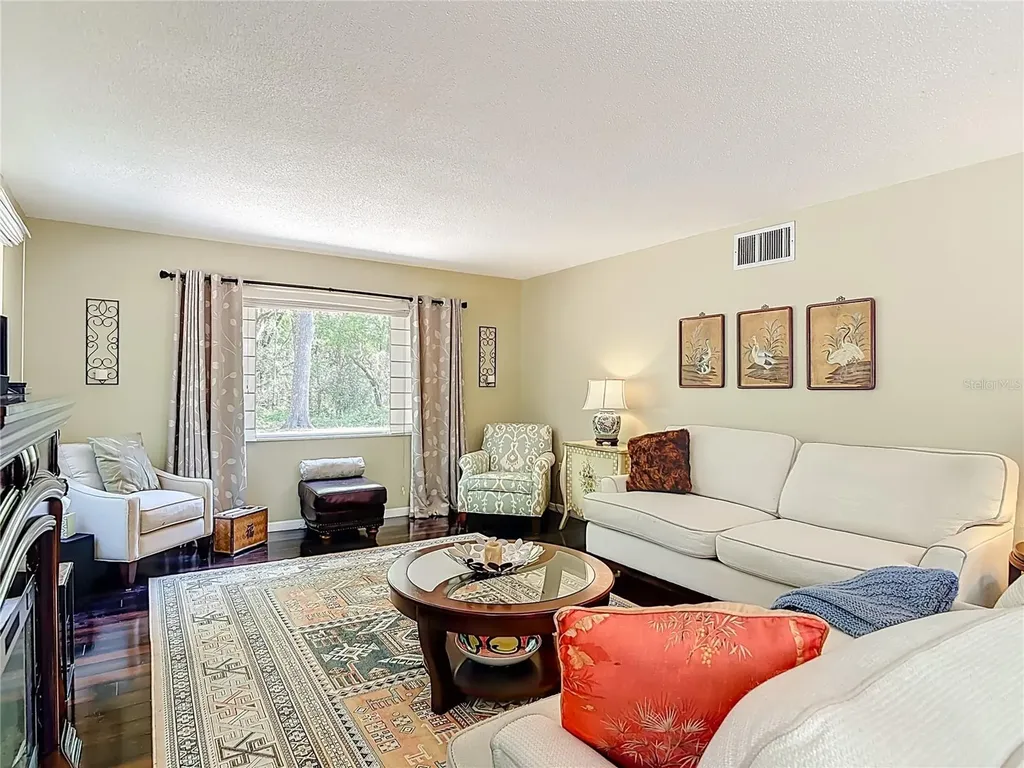 4525 Audubon Avenue De Leon Springs FL 32130
