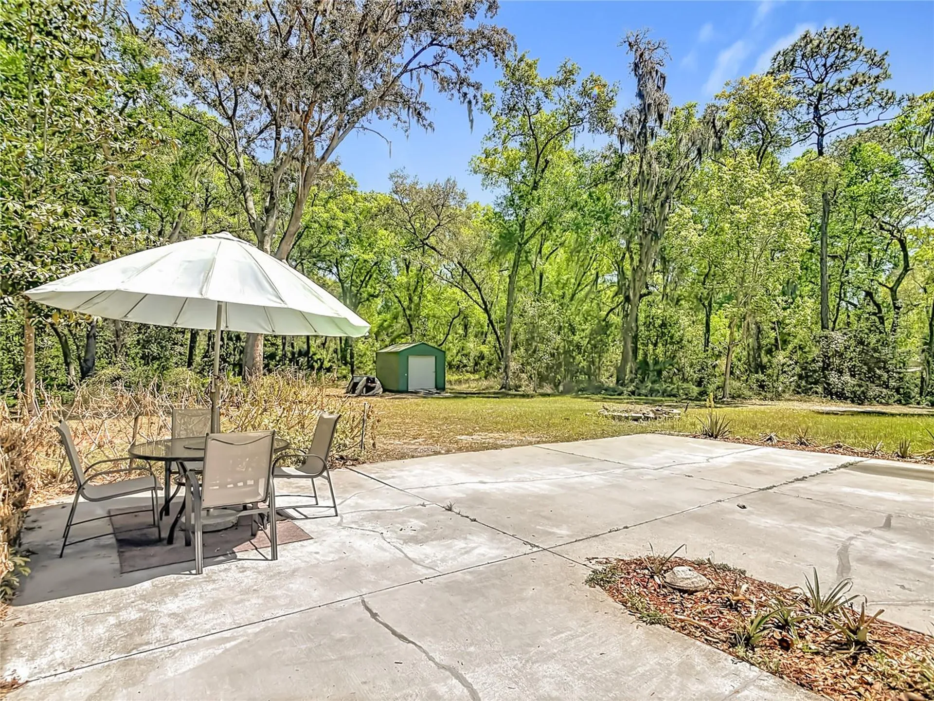 4525 Audubon Avenue De Leon Springs FL 32130