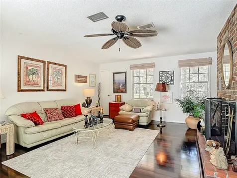 4525 Audubon Avenue De Leon Springs FL 32130