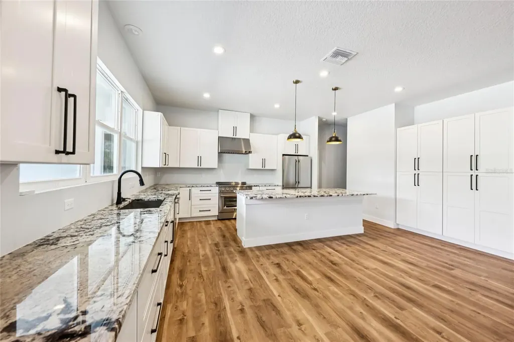 351 Mitnik Drive Deltona FL 32738
