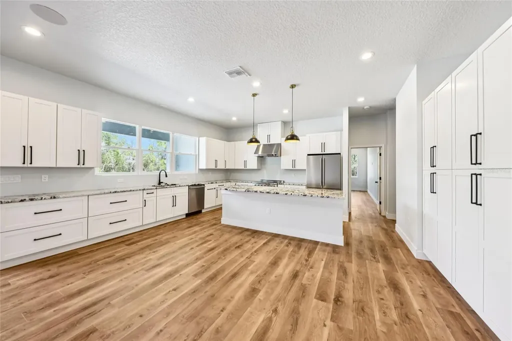 351 Mitnik Drive Deltona FL 32738