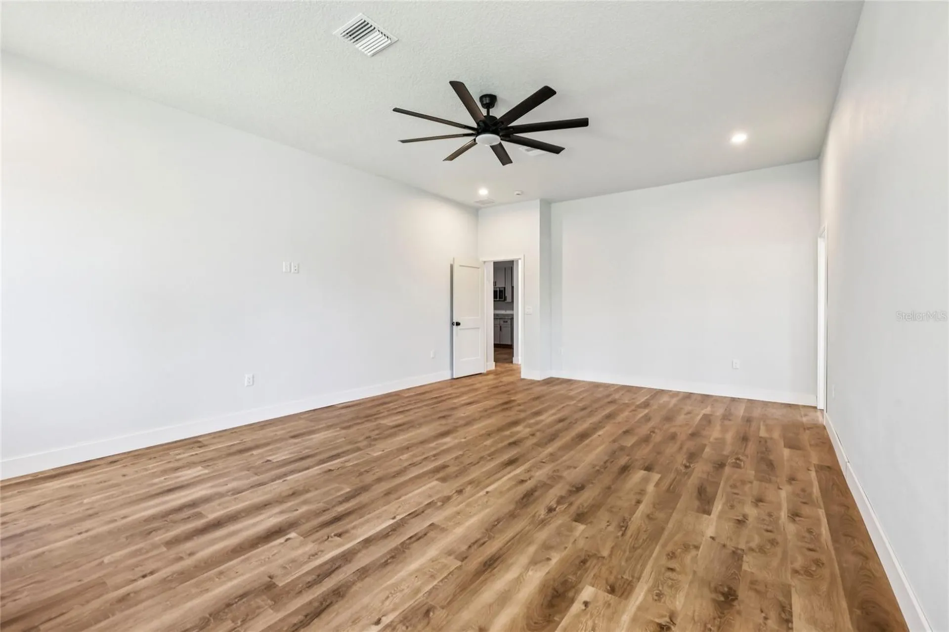 351 Mitnik Drive Deltona FL 32738