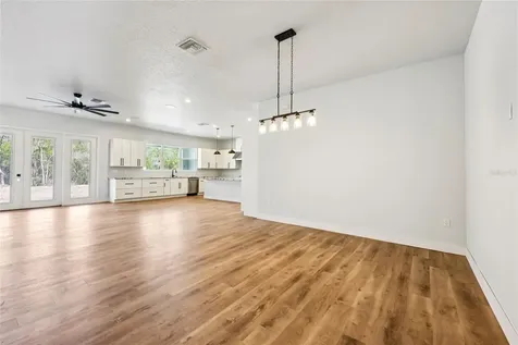 351 Mitnik Drive Deltona FL 32738