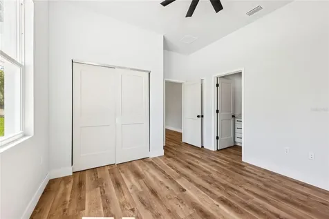 351 Mitnik Drive Deltona FL 32738