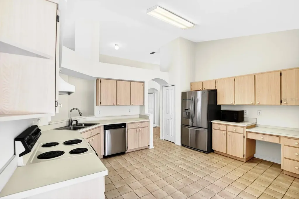 1633 Hulett Drive Brandon FL 33511
