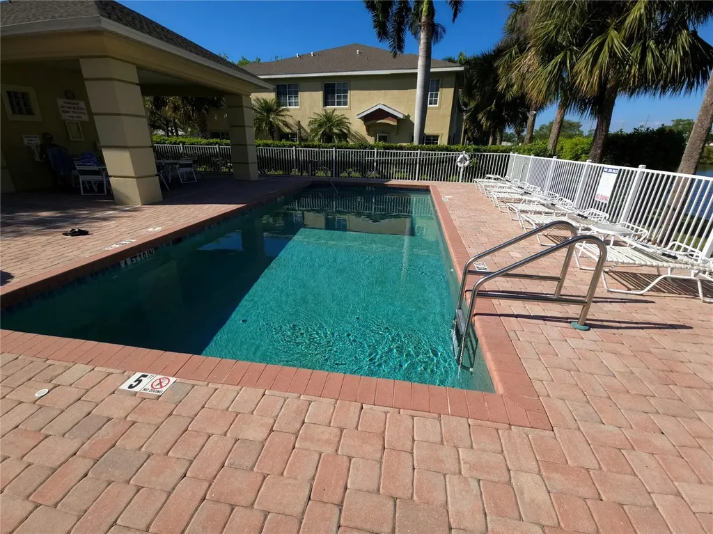 3511 45th Terrace W Bradenton FL 34210