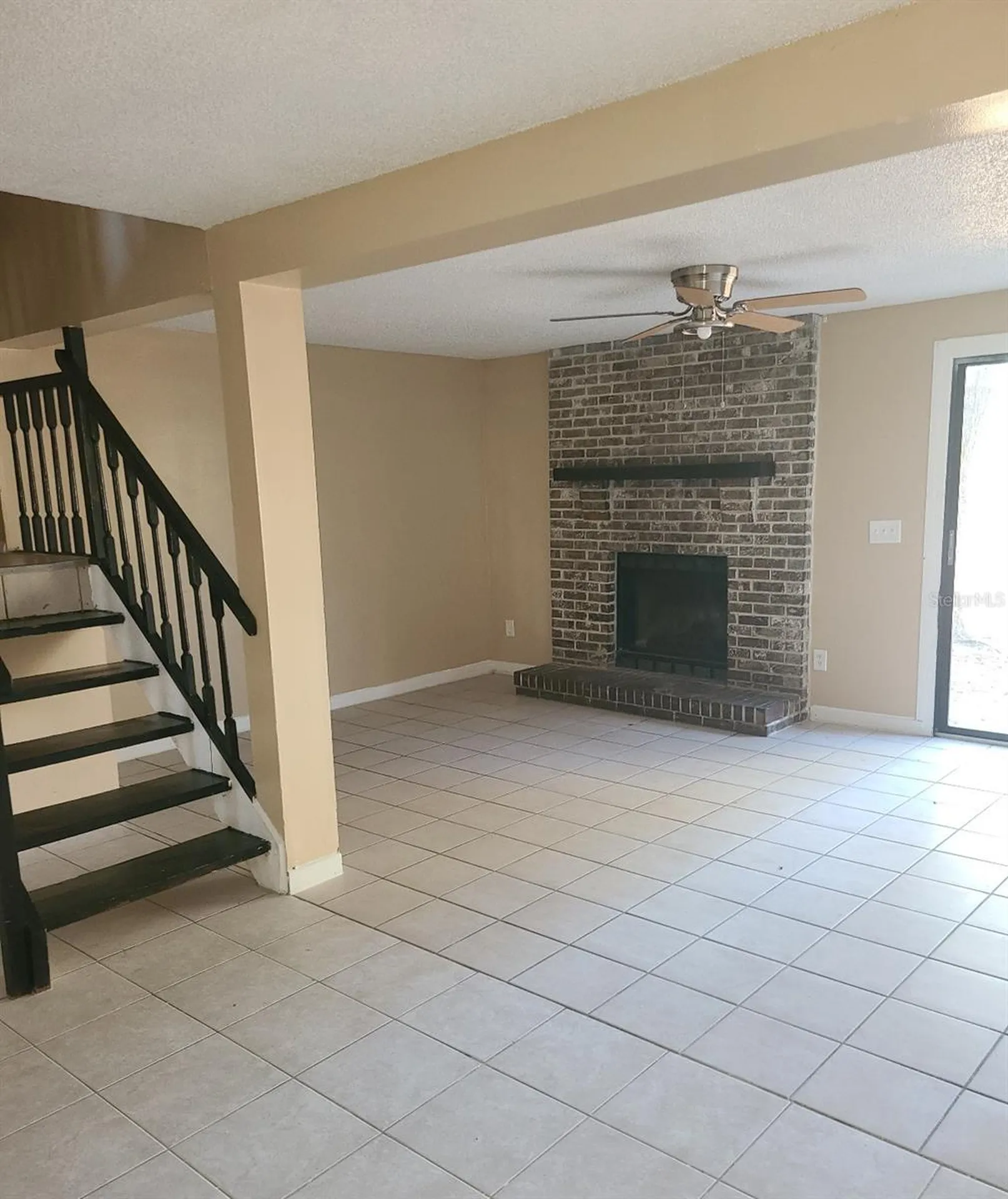 4910 Silver Oaks Village Orlando FL 32808