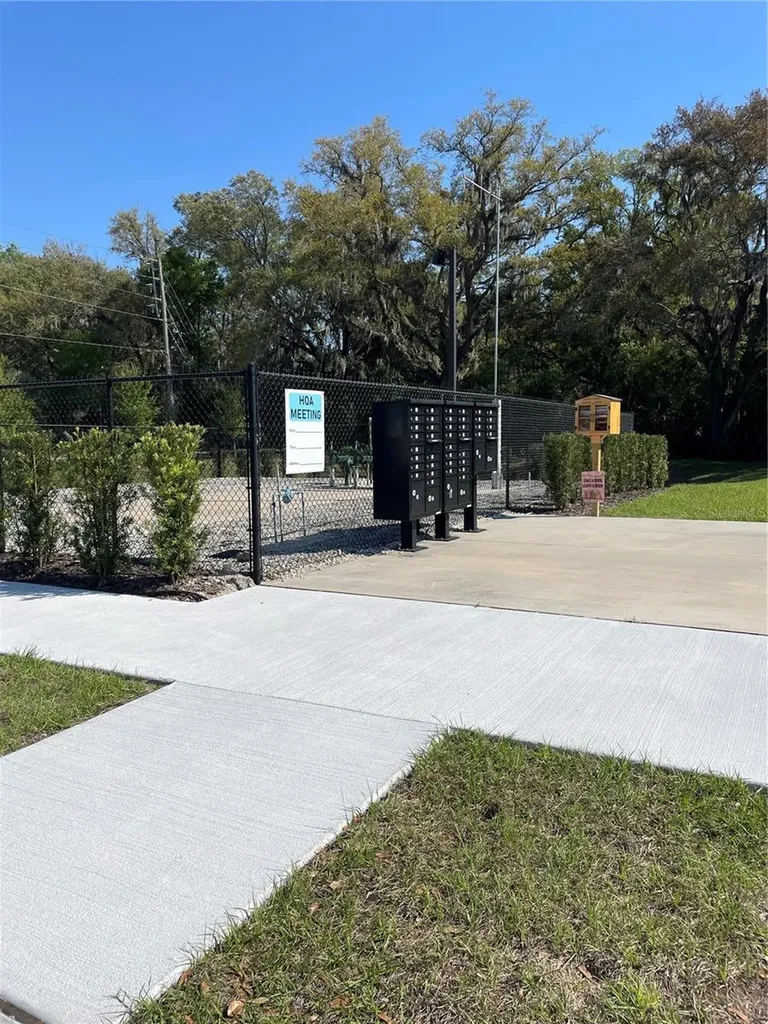 34772 Mulrion Drive Zephyrhills FL 33541