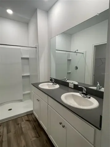 34772 Mulrion Drive Zephyrhills FL 33541