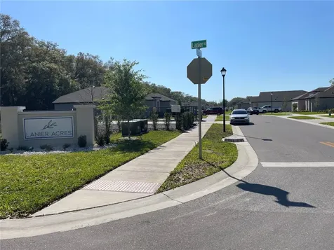 34772 Mulrion Drive Zephyrhills FL 33541