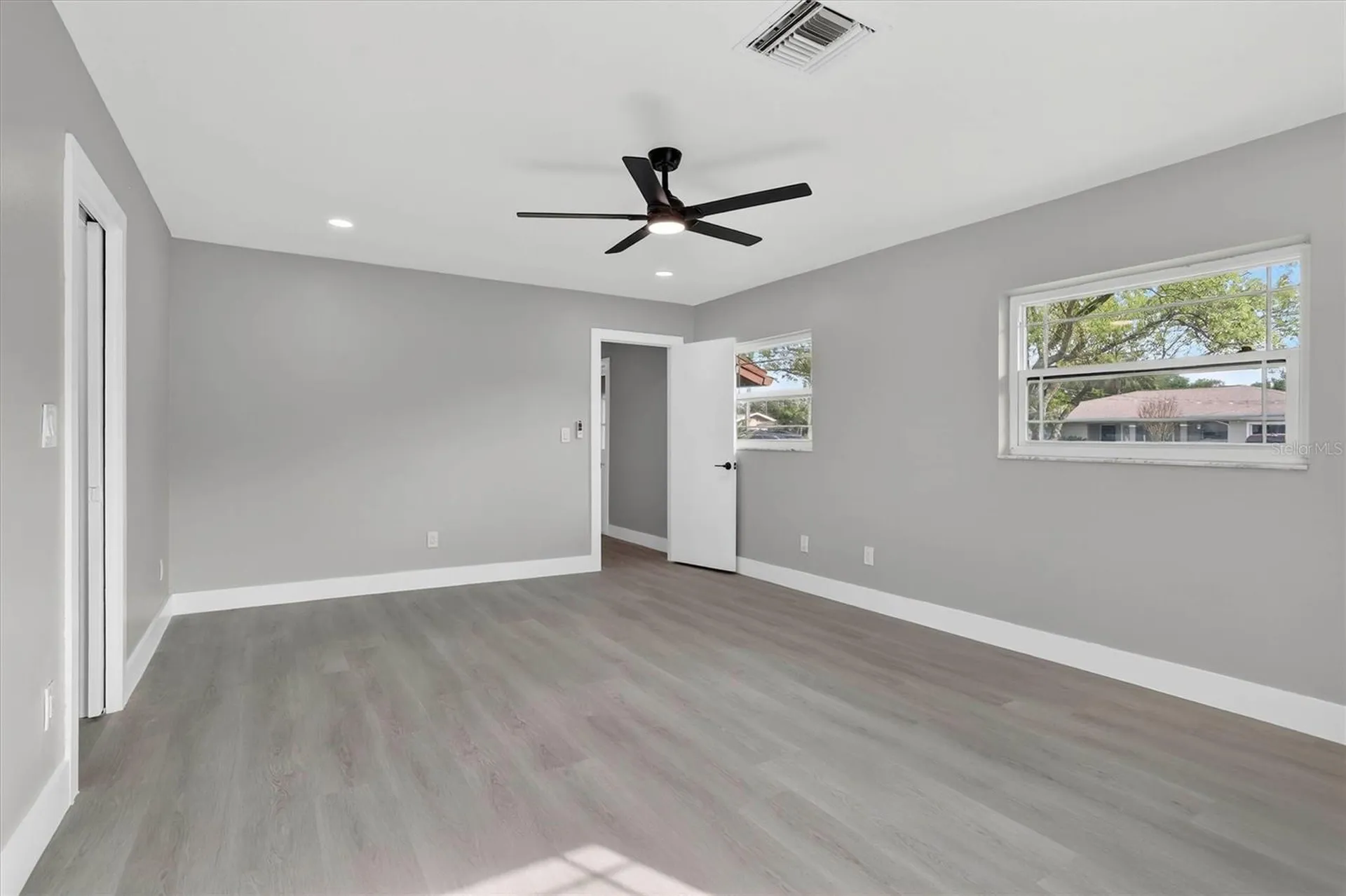 1658 Jeffords Street Clearwater FL 33756