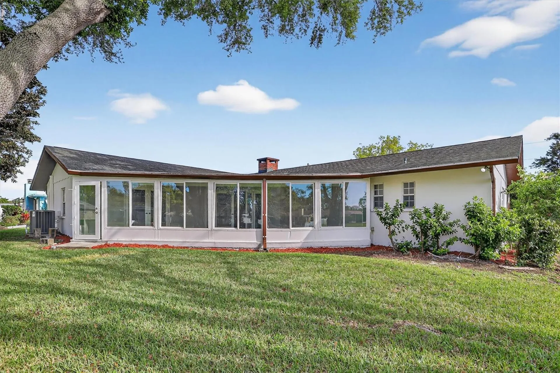1658 Jeffords Street Clearwater FL 33756