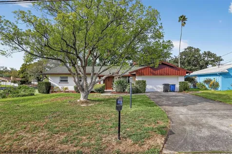 1658 Jeffords Street Clearwater FL 33756