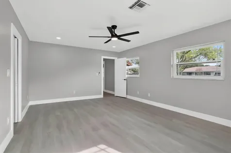 1658 Jeffords Street Clearwater FL 33756