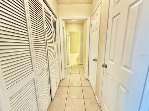 5323 11th St Circle E Bradenton FL 34203