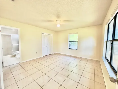 5323 11th St Circle E Bradenton FL 34203
