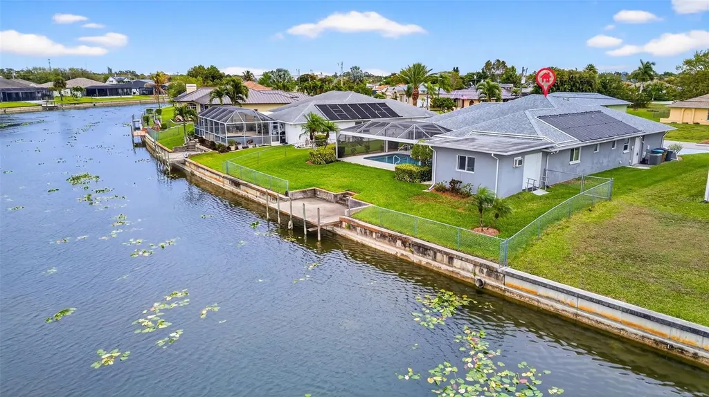 432 NE 18th Avenue Cape Coral FL 33909