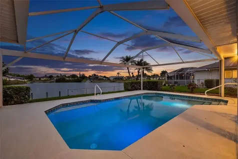 432 NE 18th Avenue Cape Coral FL 33909