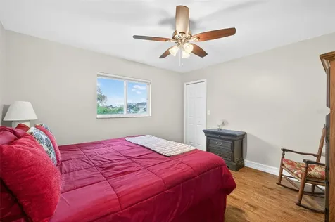 432 NE 18th Avenue Cape Coral FL 33909