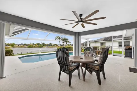 432 NE 18th Avenue Cape Coral FL 33909