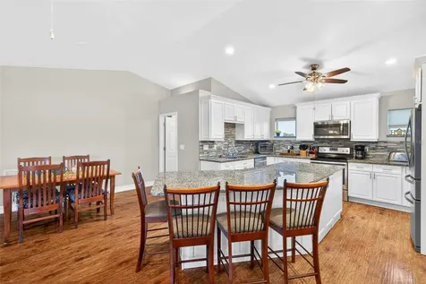 432 NE 18th Avenue Cape Coral FL 33909