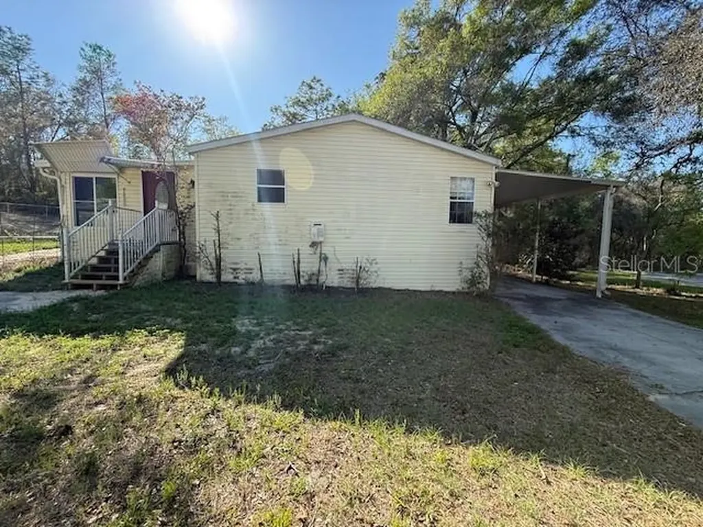 4899 Merlin Circle Dade City FL 33523