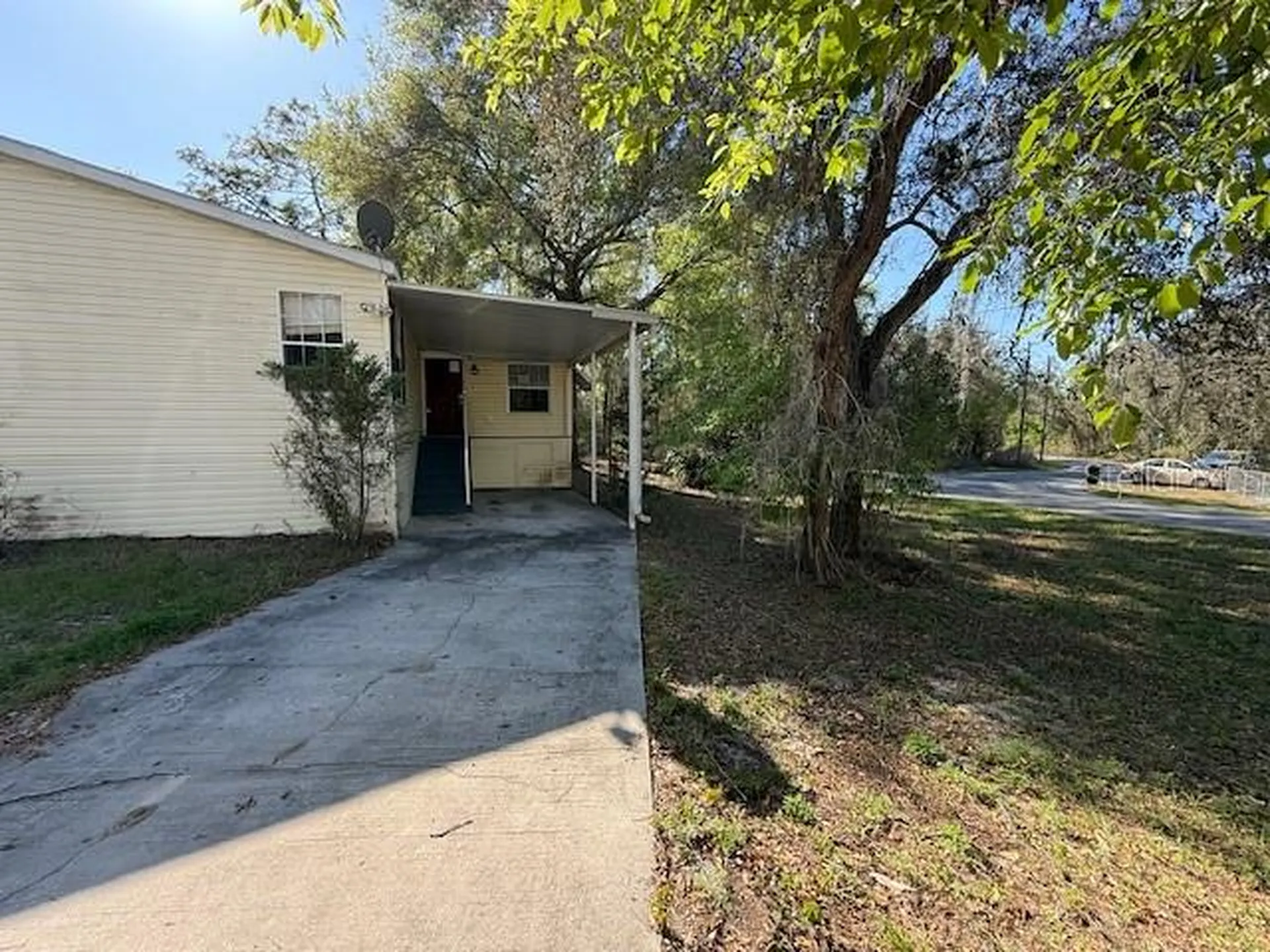4899 Merlin Circle Dade City FL 33523