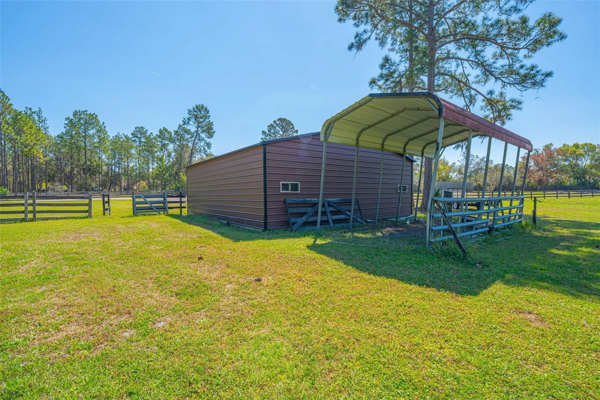 100 Wild Horse Run Deltona FL 32738