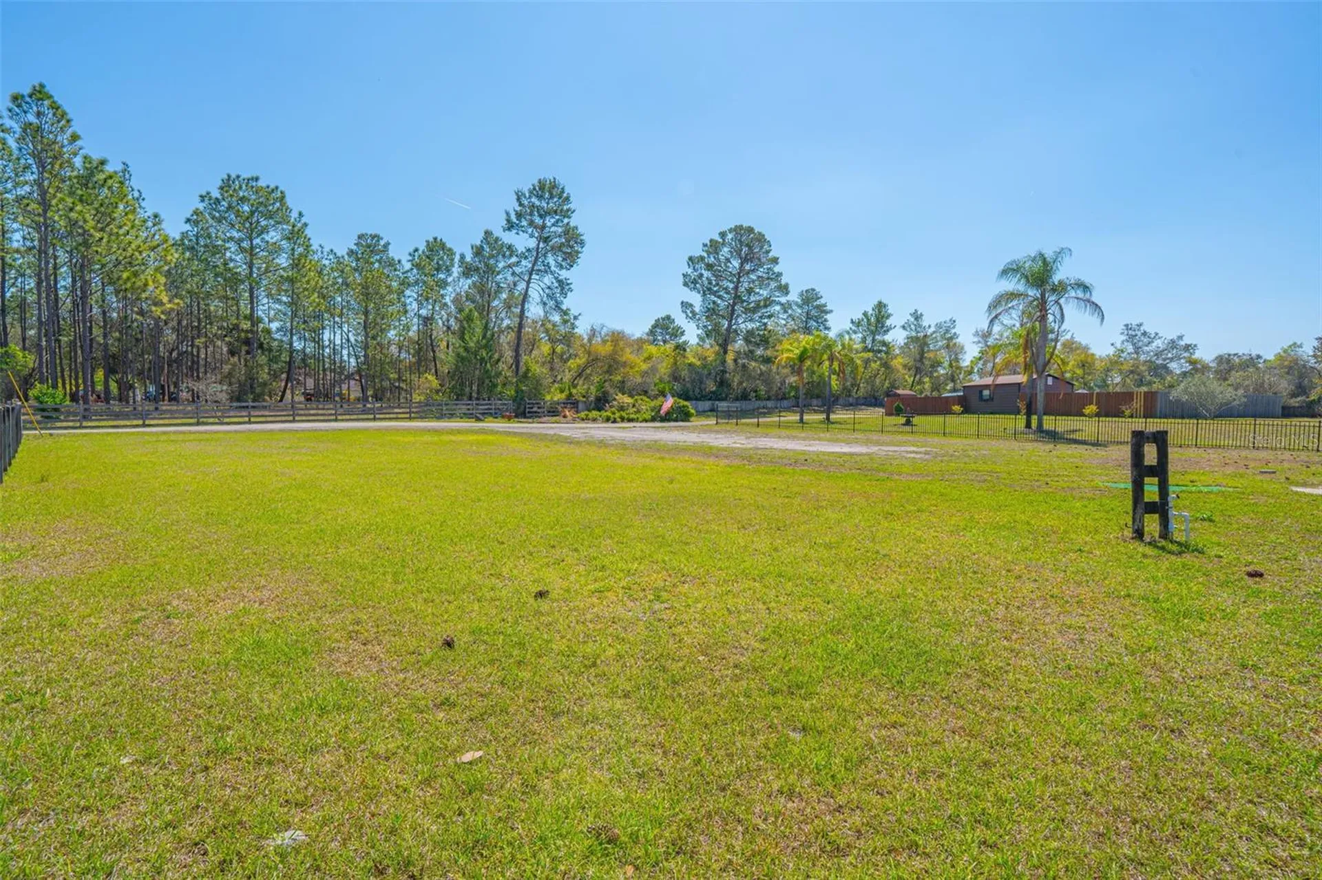 100 Wild Horse Run Deltona FL 32738