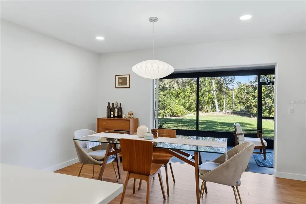 6519 Waterford Circle Sarasota FL 34238
