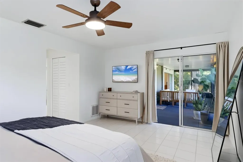 6519 Waterford Circle Sarasota FL 34238