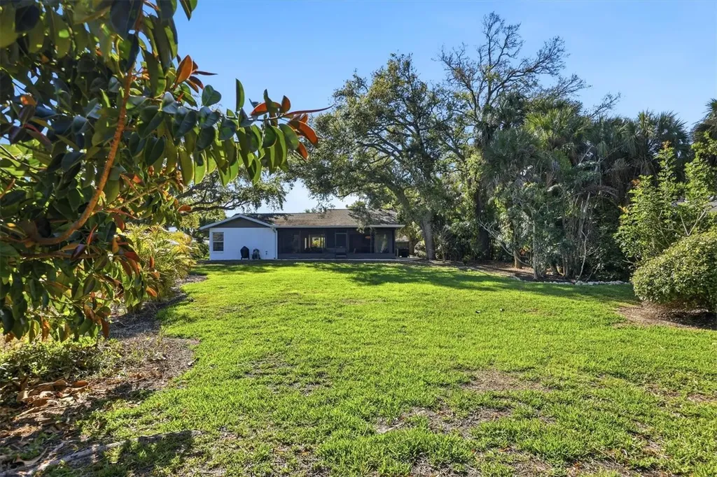 6519 Waterford Circle Sarasota FL 34238