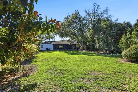 6519 Waterford Circle Sarasota FL 34238