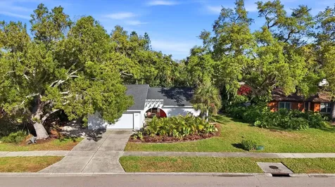 6519 Waterford Circle Sarasota FL 34238
