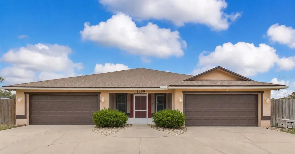 1980 Summer Court Kissimmee FL 34744