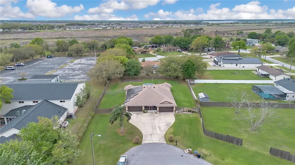 1980 Summer Court Kissimmee FL 34744