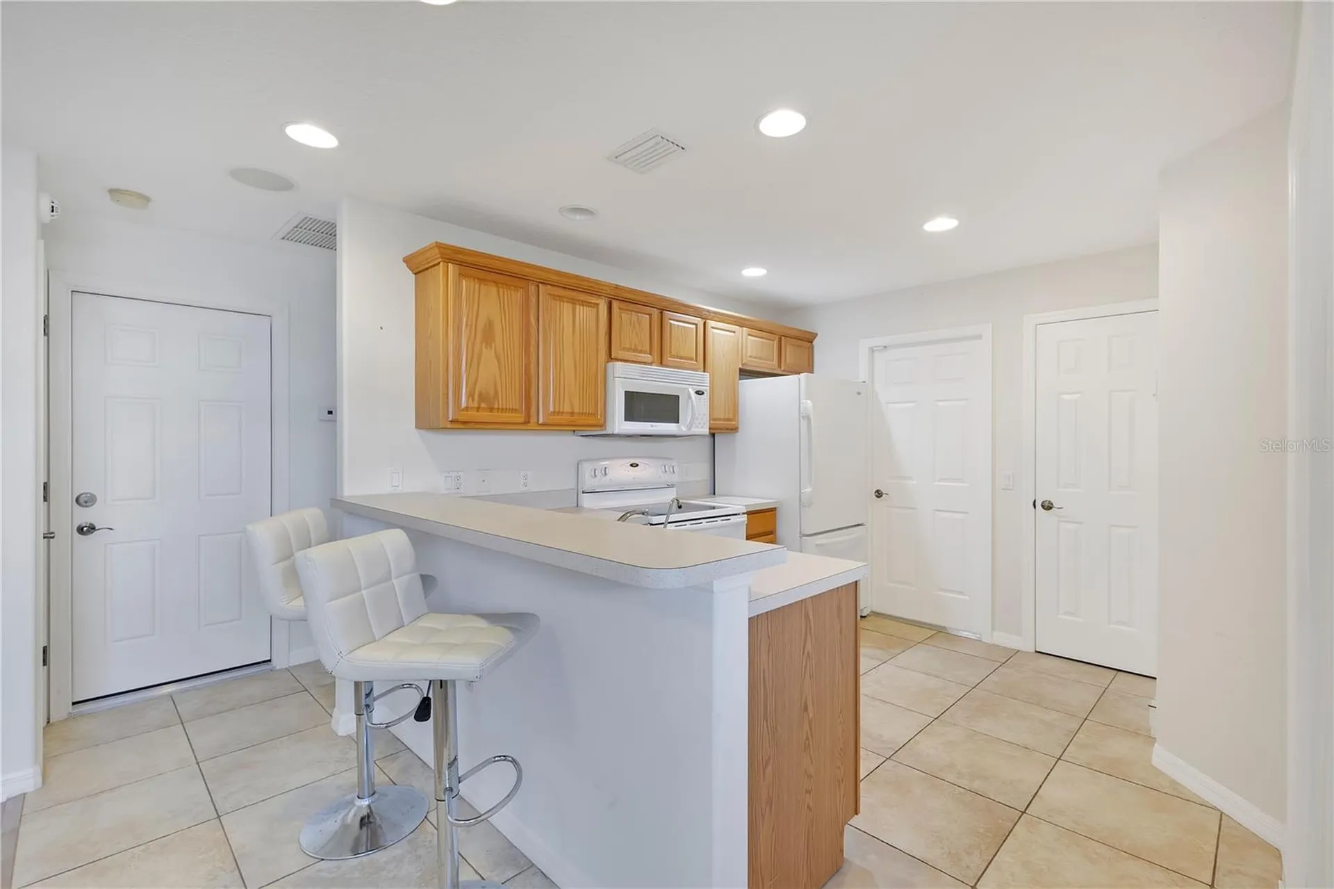 1980 Summer Court Kissimmee FL 34744